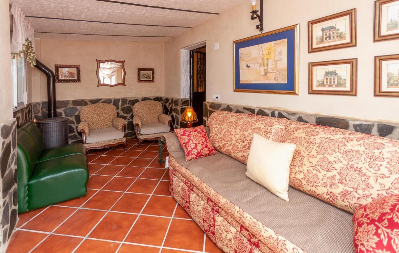 Awesome Home In Antequera With Wifi Buitenkant foto