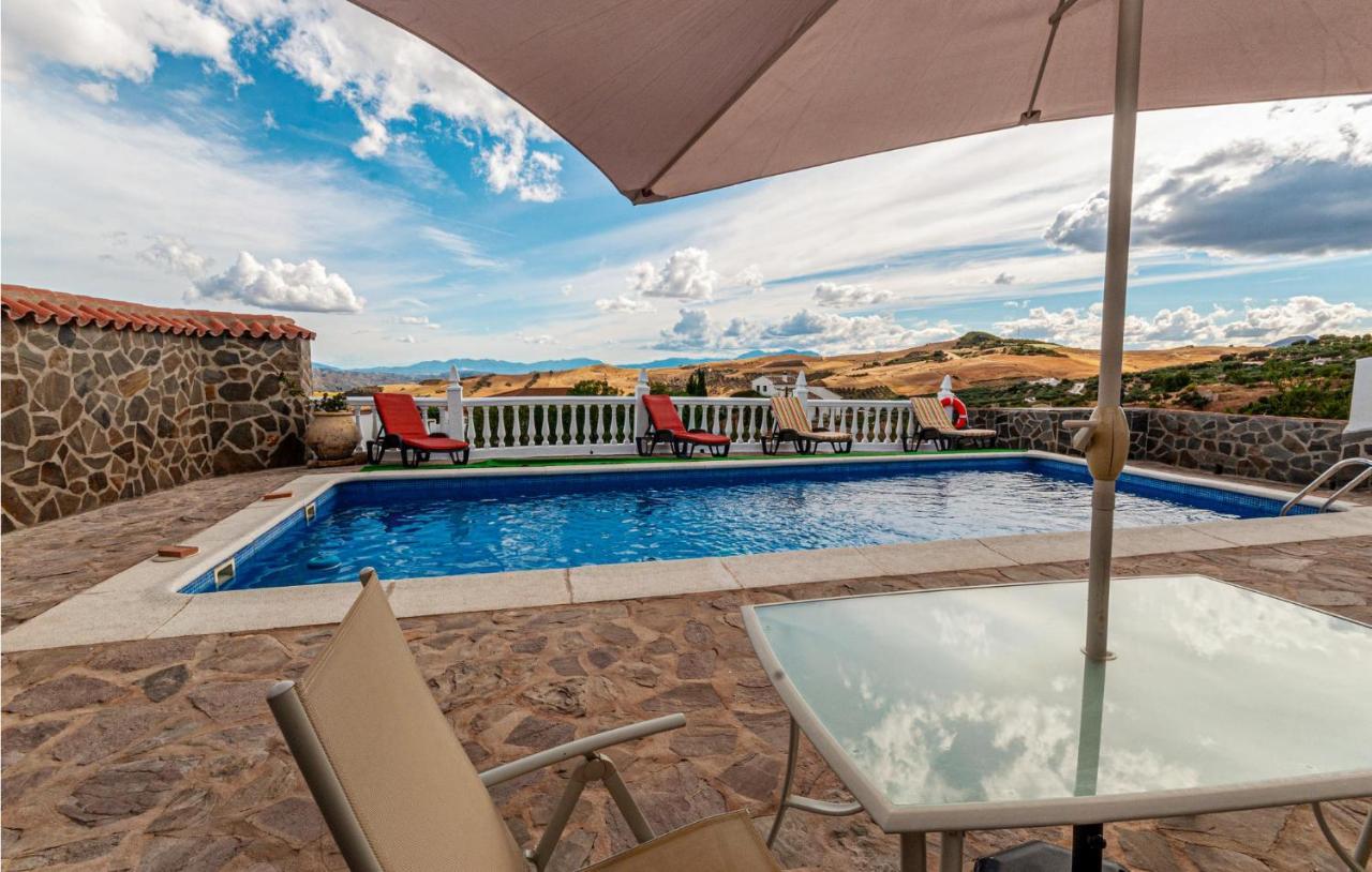 Awesome Home In Antequera With Wifi Buitenkant foto
