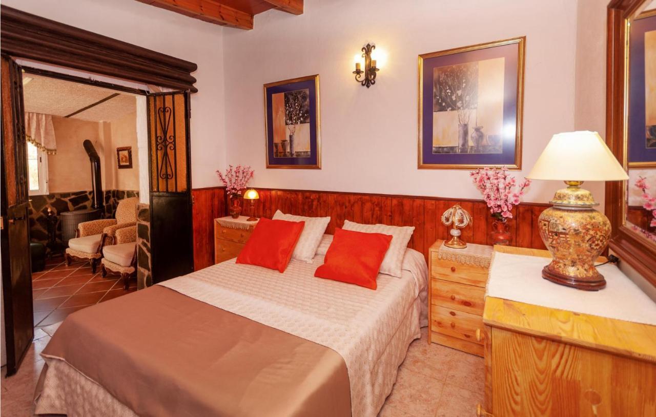 Awesome Home In Antequera With Wifi Buitenkant foto